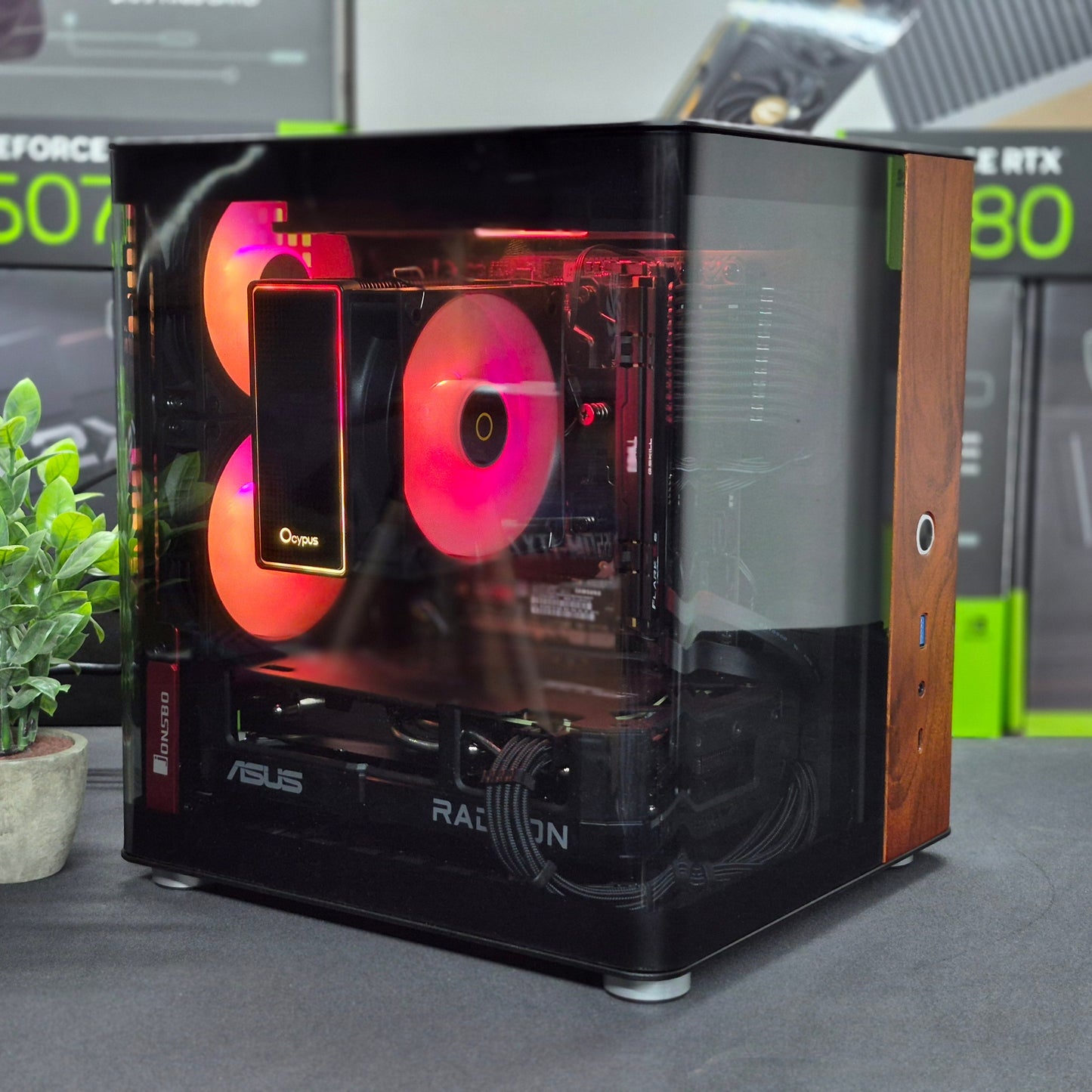 VITRUVIUS - 9600X + 9060 XT 16gb