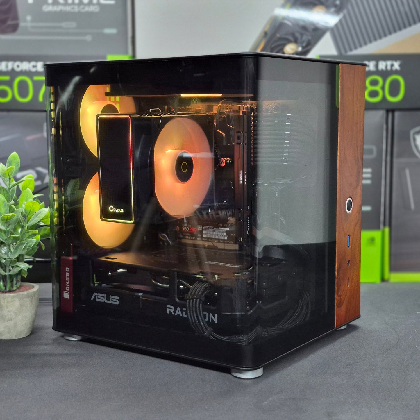 VITRUVIUS - 9600X + 9060 XT 16gb